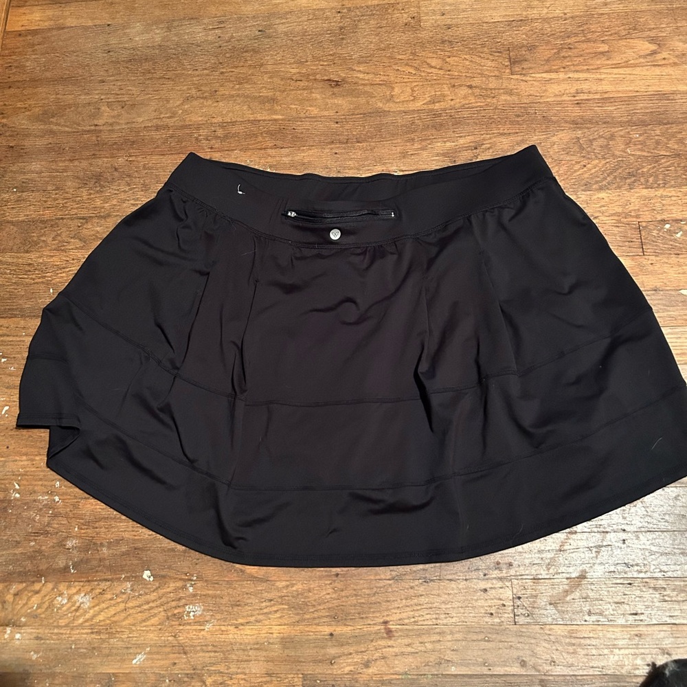 Active skort size 26/28